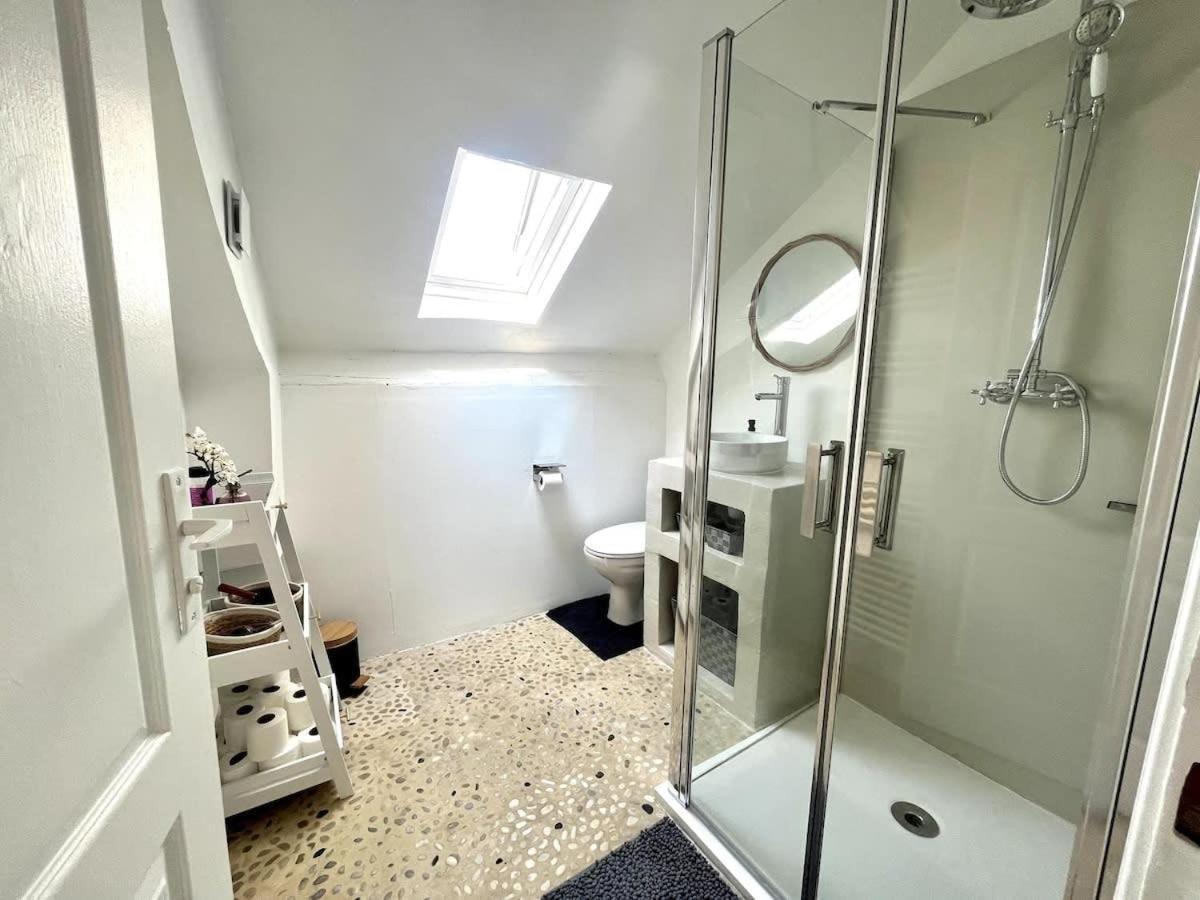 The Little French Studio - Fontainebleau Apartment Ngoại thất bức ảnh